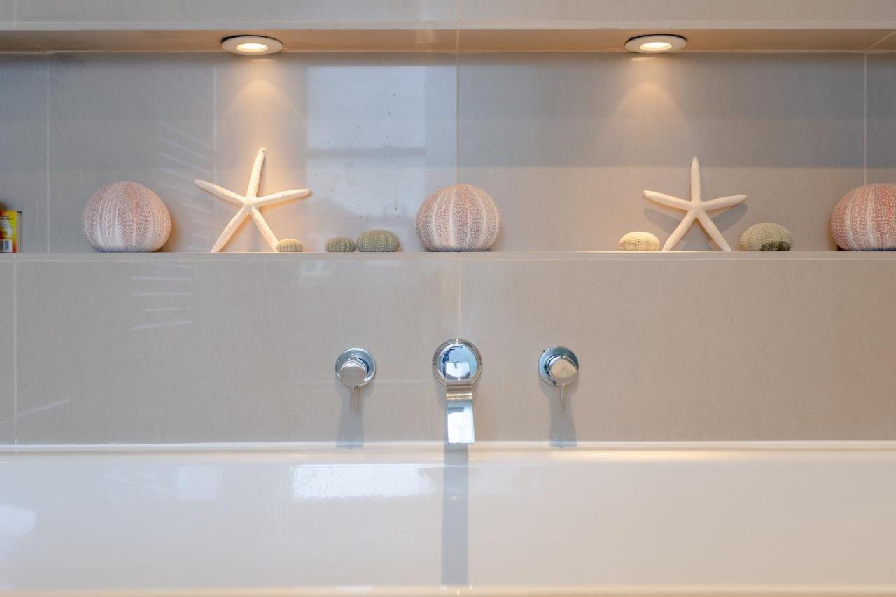 2 Bedroom Apartment Hammersmith Grove Sleeps 4 Londra Dış mekan fotoğraf
